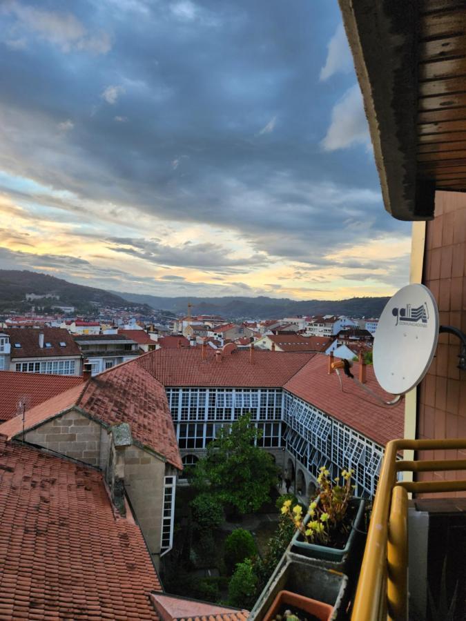 Estudio Con Vistas A La Ciudad Ourense Exterior foto